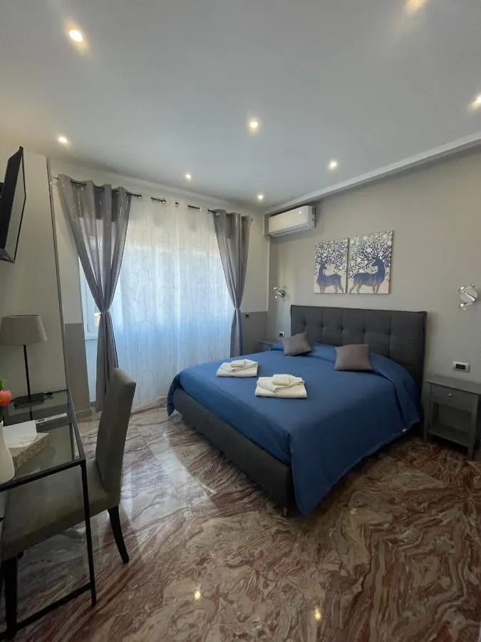 Henry Suite Rome Italy