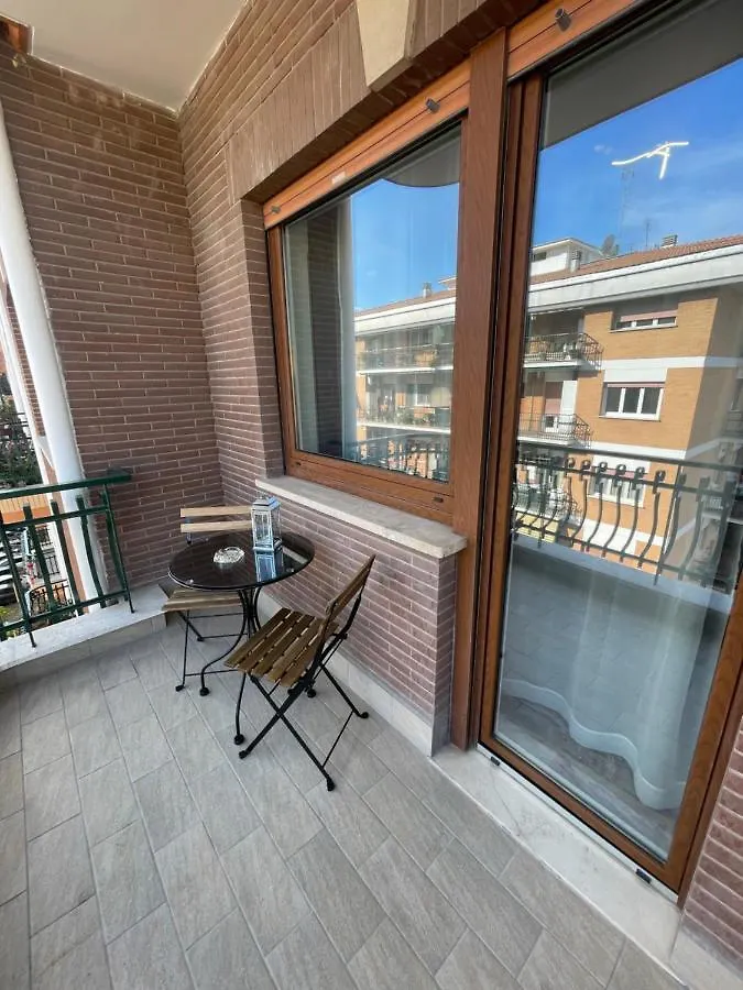 Henry Suite Rome